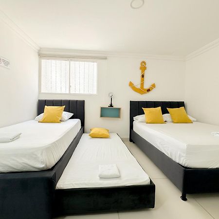 Apartamentos Frente Al Mar Iroka -By Bedviajes 圣玛尔塔 外观 照片