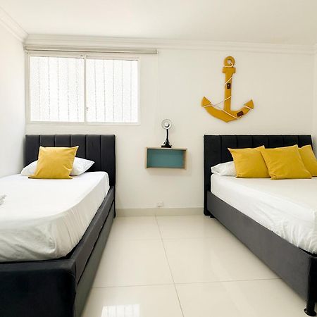 Apartamentos Frente Al Mar Iroka -By Bedviajes 圣玛尔塔 外观 照片