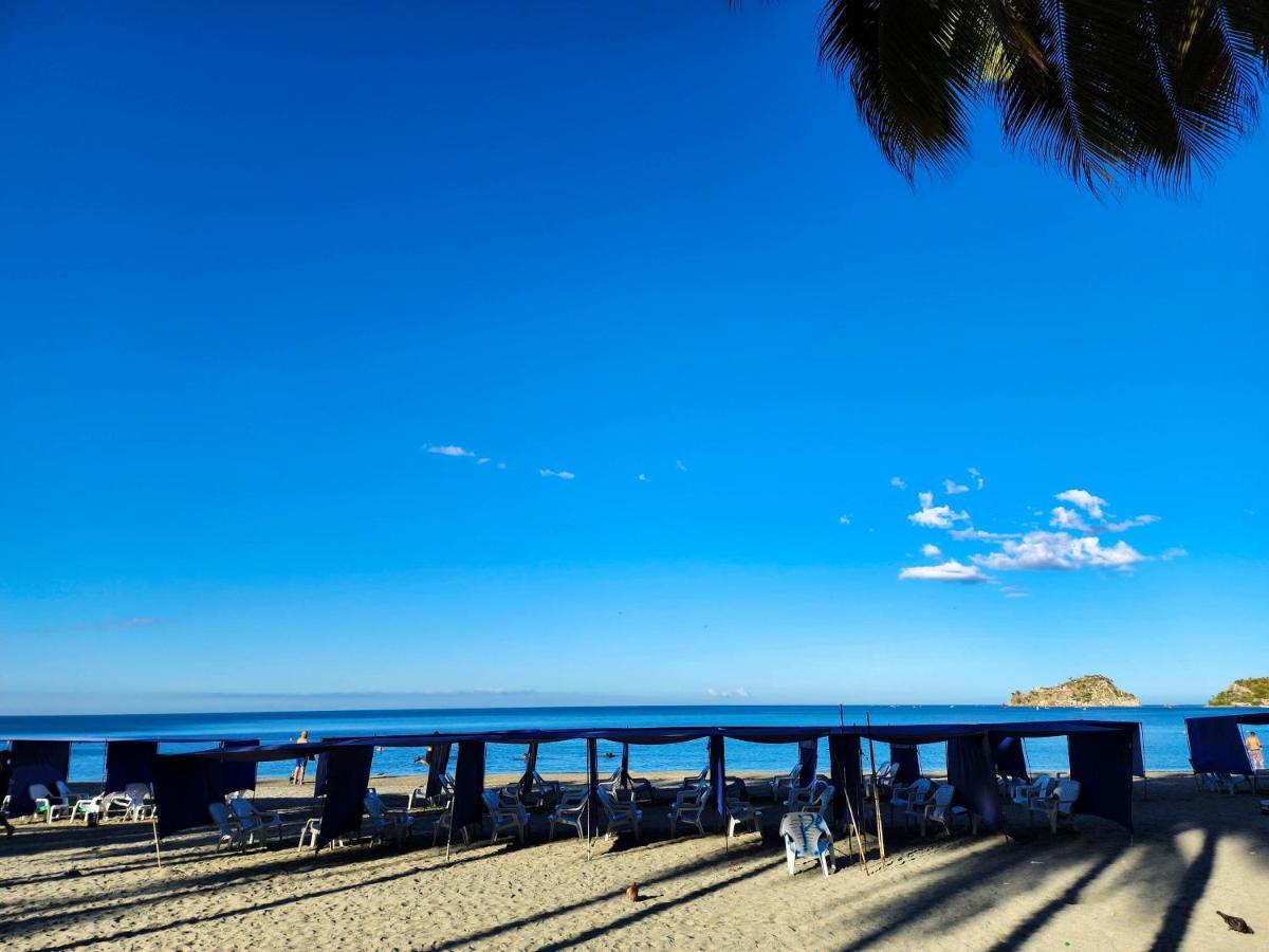 Apartamentos Frente Al Mar Iroka -By Bedviajes 圣玛尔塔 外观 照片