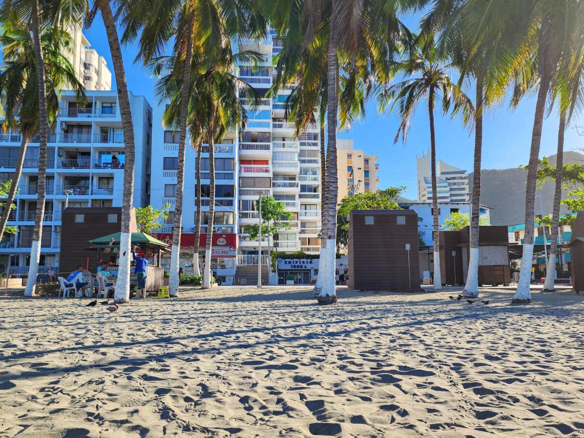 Apartamentos Frente Al Mar Iroka -By Bedviajes 圣玛尔塔 外观 照片